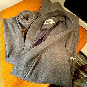 UGG Australia cozy robe sz M